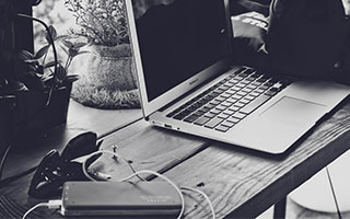 意甲媒体透露：米兰两笔转会都在僵局中，一个是球员薪资，一个是俱乐部转会费