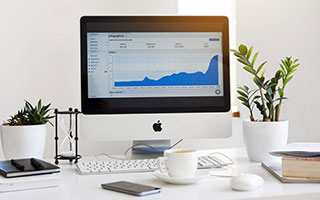 3次伤病敲响警钟！曼城更衣室陷入恐慌，瓜帅亲承最怕的事发生了